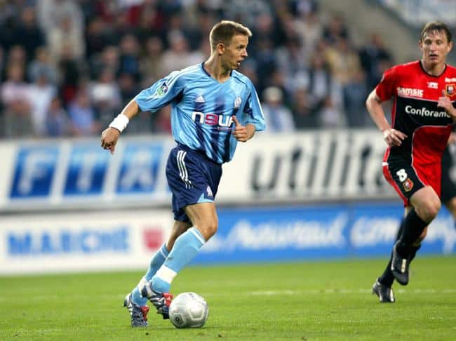http://www.footpack.fr/wp-content/uploads/2015/10/benoit-pedretti-om-2004-2005.jpg
