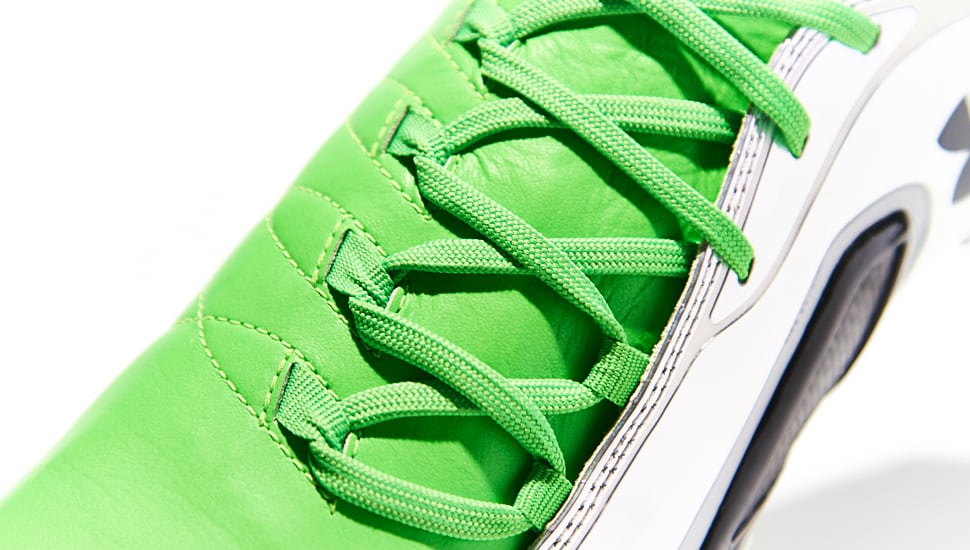 under-armour-blur-carbon-III-noir-gris-vert-3