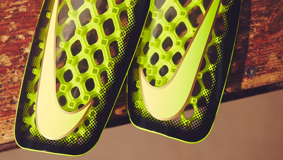 nike-flylite-protege-tibias-2