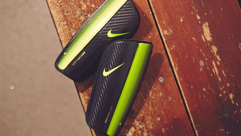 nike mercurial blade carbon