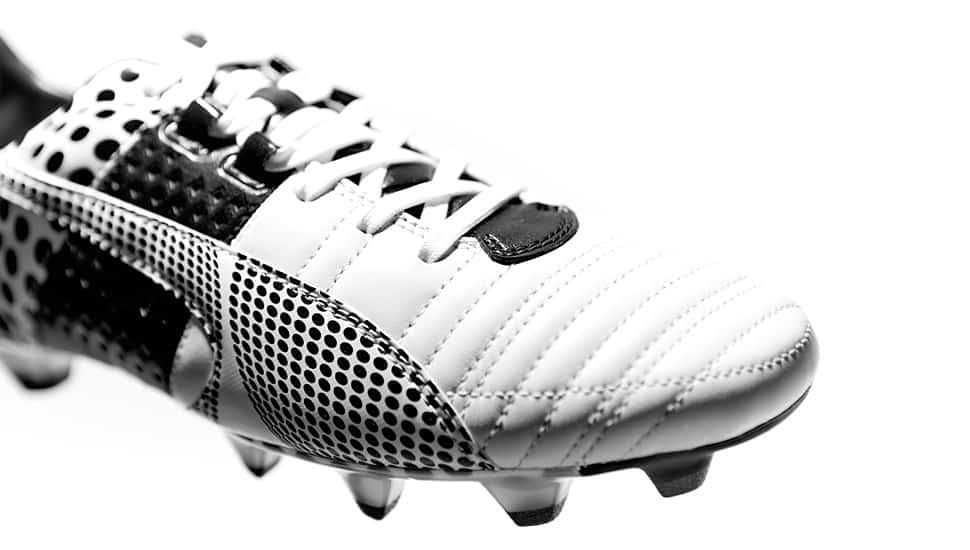 puma-king-noire-blanc-camo-3