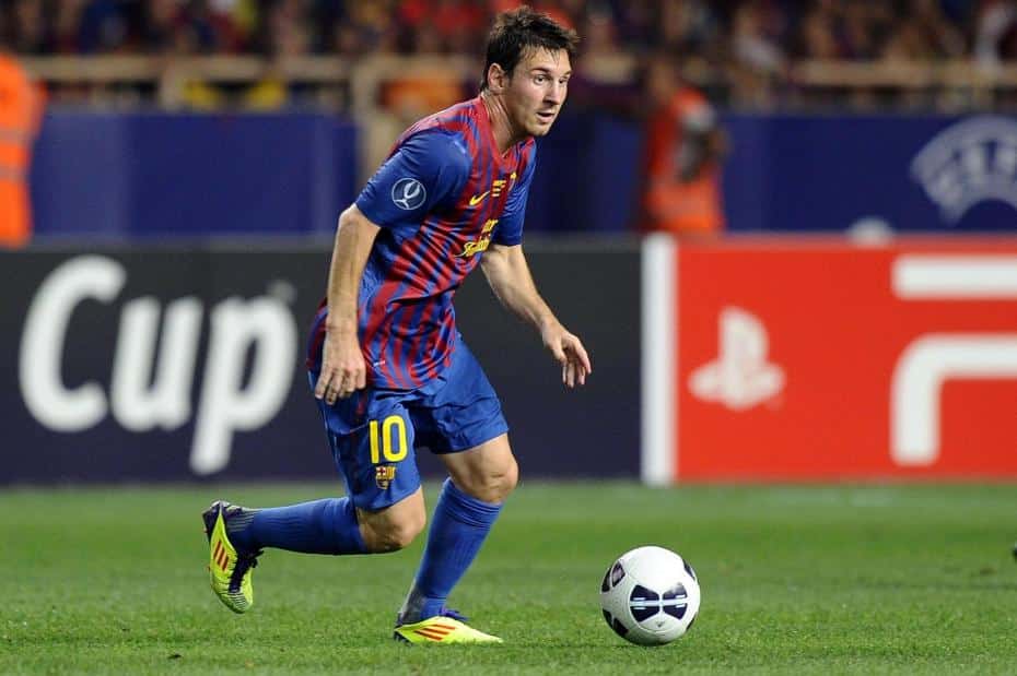 messi-2010-2011-adidas-F50