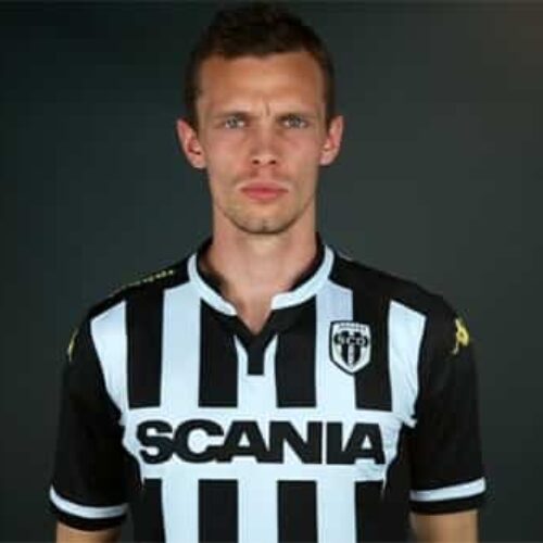 Image de l'article Les maillots 2015-2016 du SCO d'Angers par Kappa