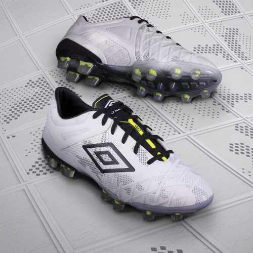 Crampons De Foot Umbro Arturo 3.0 Pour Jeunes Garçons - Pointure ?