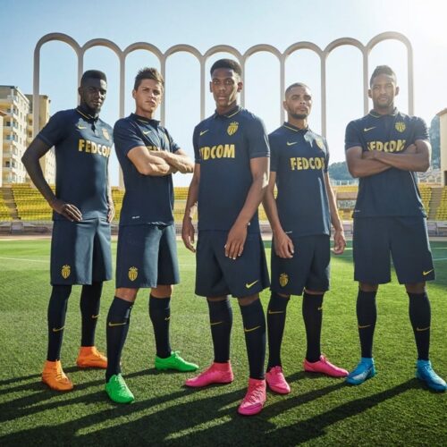 Image de l'article Nike dévoile le maillot extérieur 2015-2016 de l'AS Monaco