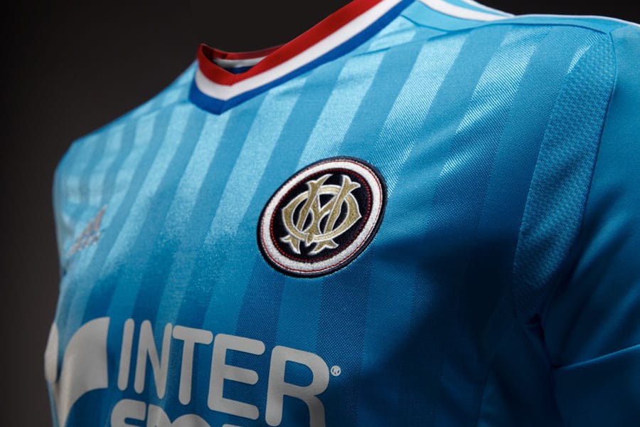 Créé il y a 116 ans, l'Olympique de Marseille est l'un des plus grands clubs français. L'occasion pour Footpack de réaliser son top 10 des maillots.