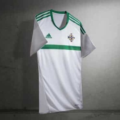 Image de l'article adidas lance les maillots de l'Irlande du Nord pour l'Euro 2016