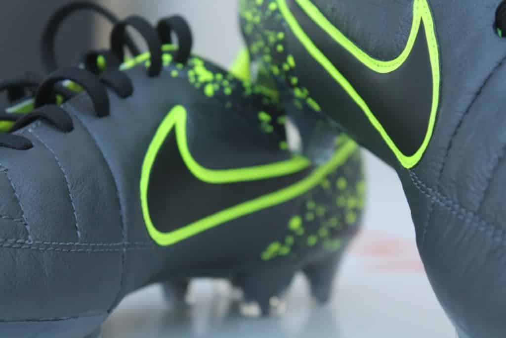 shooting-chaussure-football-nike-tiempo-legend-electro-flare-12-min