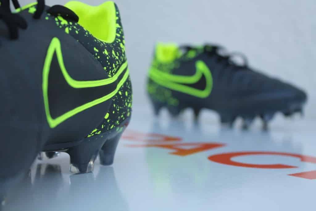 shooting-chaussure-football-nike-tiempo-legend-electro-flare-3-min