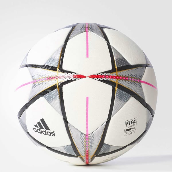 Ballon finale ligue des champions Milan 2016