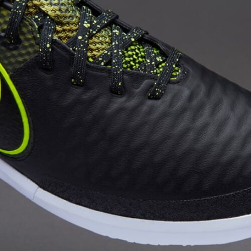 Image de l'article Focus sur la Nike MagistaX Finale IC de Ricardinho