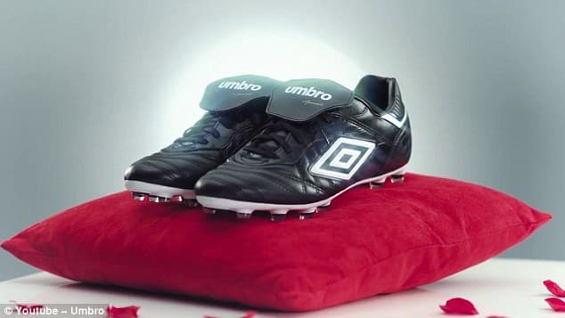 chaussure-football-pepe-umbro-speciali-2