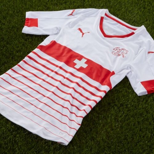 Image de l'article Puma présente les maillots de la Suisse pour l'Euro 2016