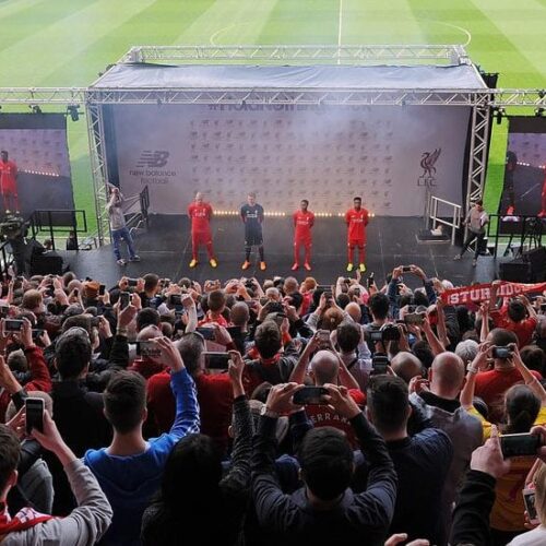 Image de l'article Tous les maillots de la saison 2017-2018
