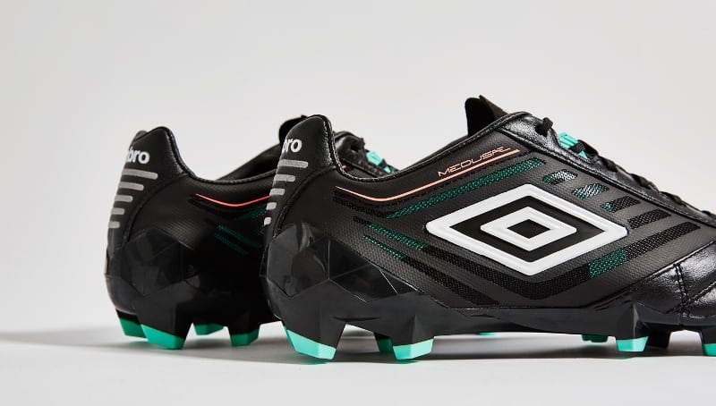 chaussure-football-umbro-medusae-black-7