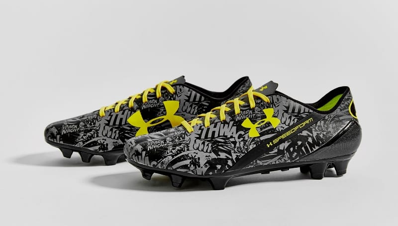 chaussure-football-under-armour-batman-superman-4