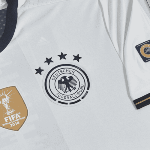 Image de l'article adidas dévoile des maillots en édition limitée pour l'Euro