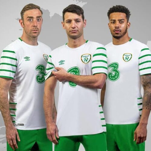 Image de l'article Umbro dévoile les maillots de l'Irlande pour l'Euro 2016