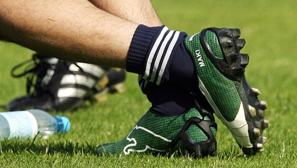 chaussure-football-puma-v-1-06-grass-maki-1