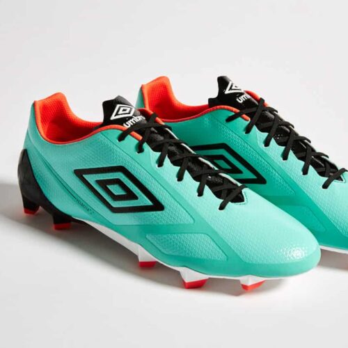 Image de l'article Une nouvelle Umbro Velocita II turquoise