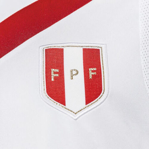 Image de l'article Umbro agit contre la contrefaçon au Pérou