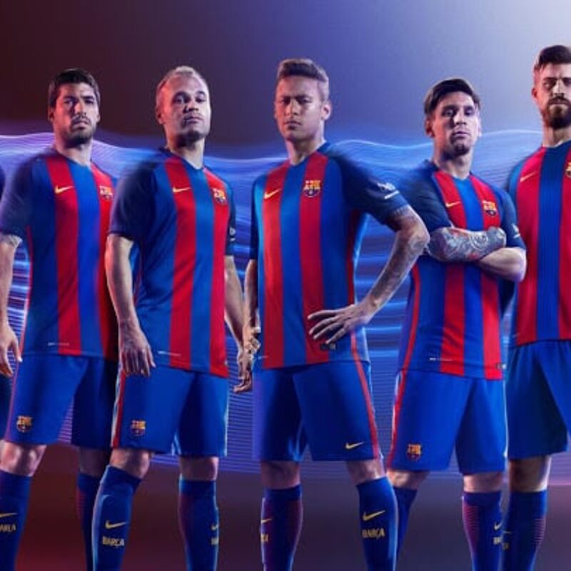 Coque TPU Ou PC Rigide Maillot FC Barcelone Domicile 2025/2026
