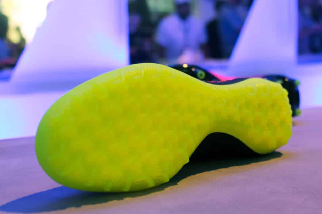 crampons ag artificial grass