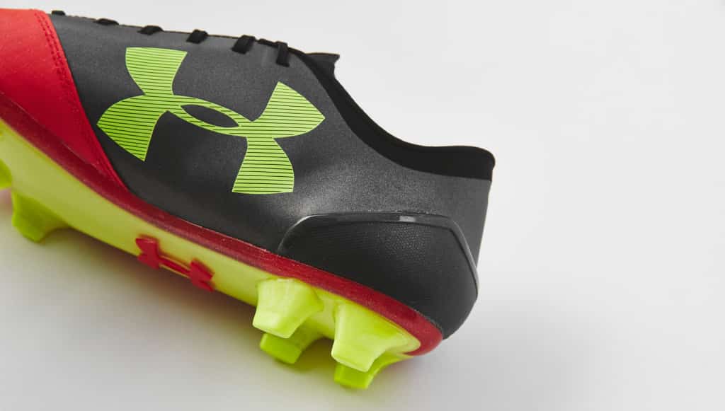 chaussure-football-under-armour-spotlight-rouge-2