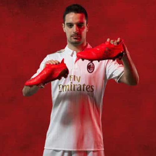 Image de l'article L'AC Milan et adidas dévoilent les maillots 2016-2017