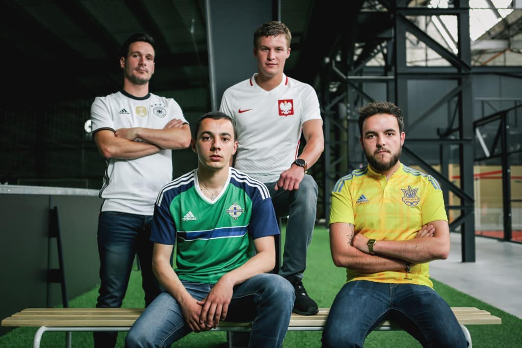 maillots-football-groupe-C-min