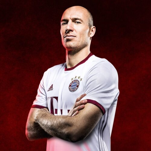 Image de l'article adidas dévoile les maillots 2016-2017 du Bayern Munich