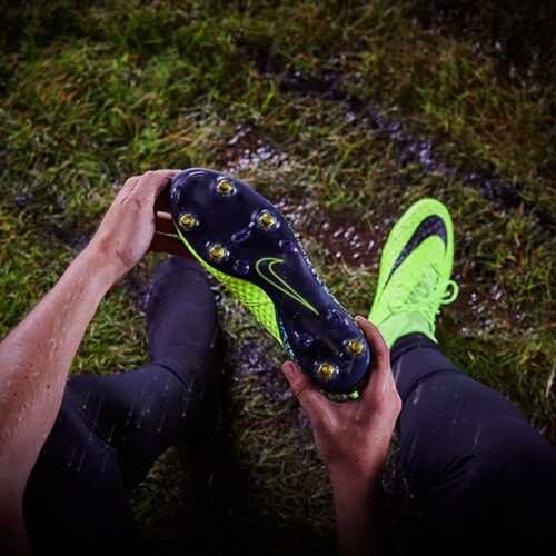 Image de l'article La technologie Anti-Clog arrive enfin sur la Nike Mercurial