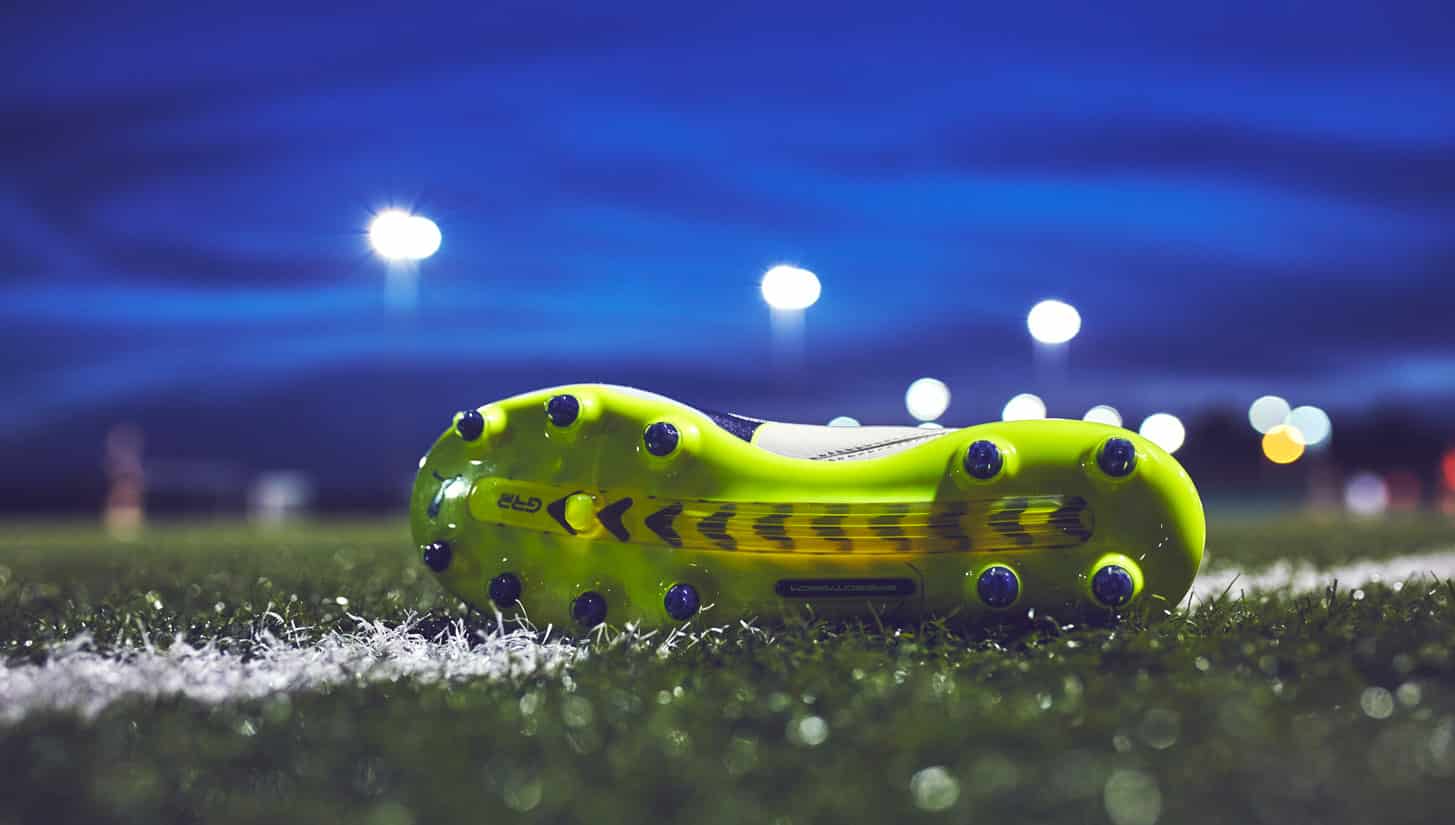 chaussures-football-Puma-evotouch-gris-jaune-img5