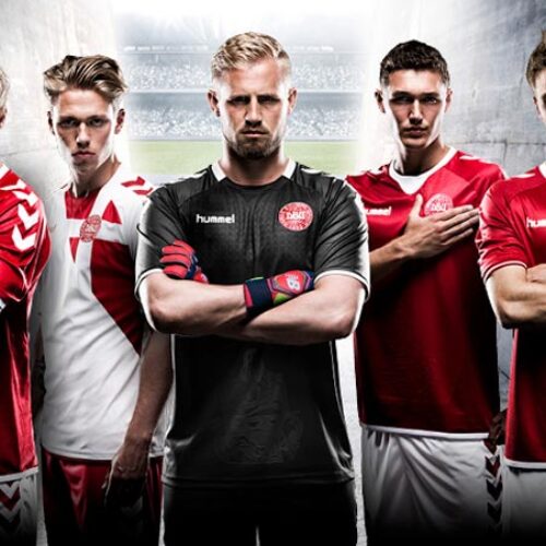 Image de l'article Hummel dévoile les (très beaux) maillots du Danemark