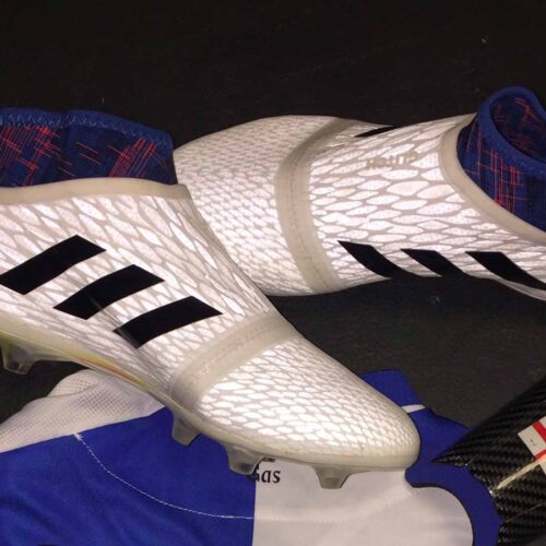 Image de l'article GLITCH16, le nouveau projet lancé par adidas Football !