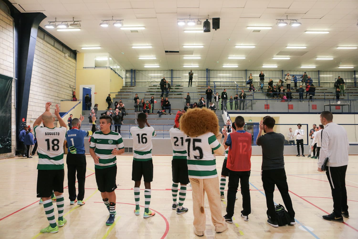 inside-sporting-club-paris-footpack-img43