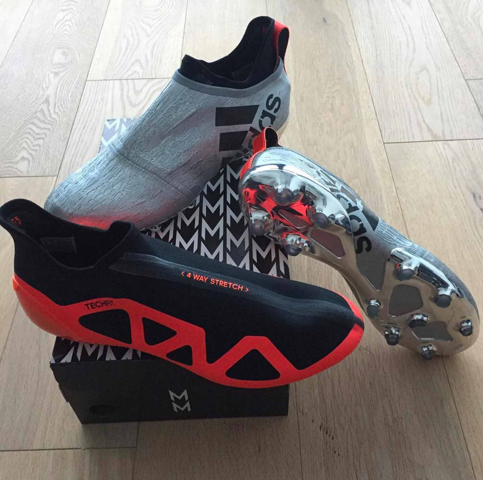 chaussure-football-adidas-glitch-custom-marco-muller-img1