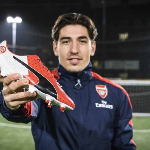 Image de l'article Puma lance le derby entre Chelsea et Arsenal !