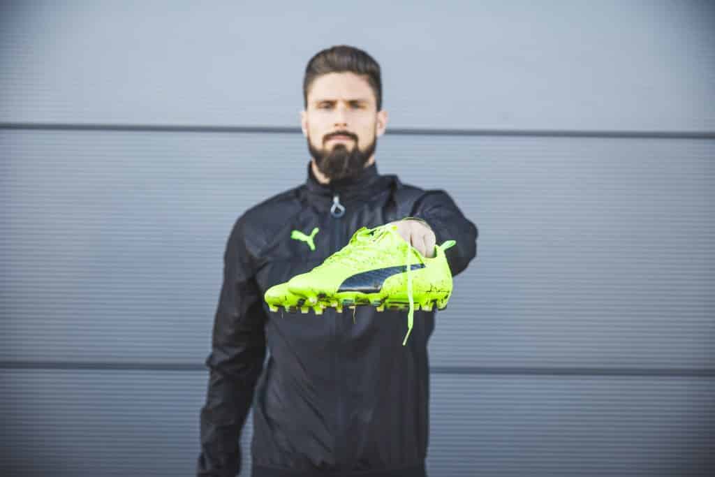 chaussure-football-puma-evopower-vigor-olivier-giroud-janvier-2017-min