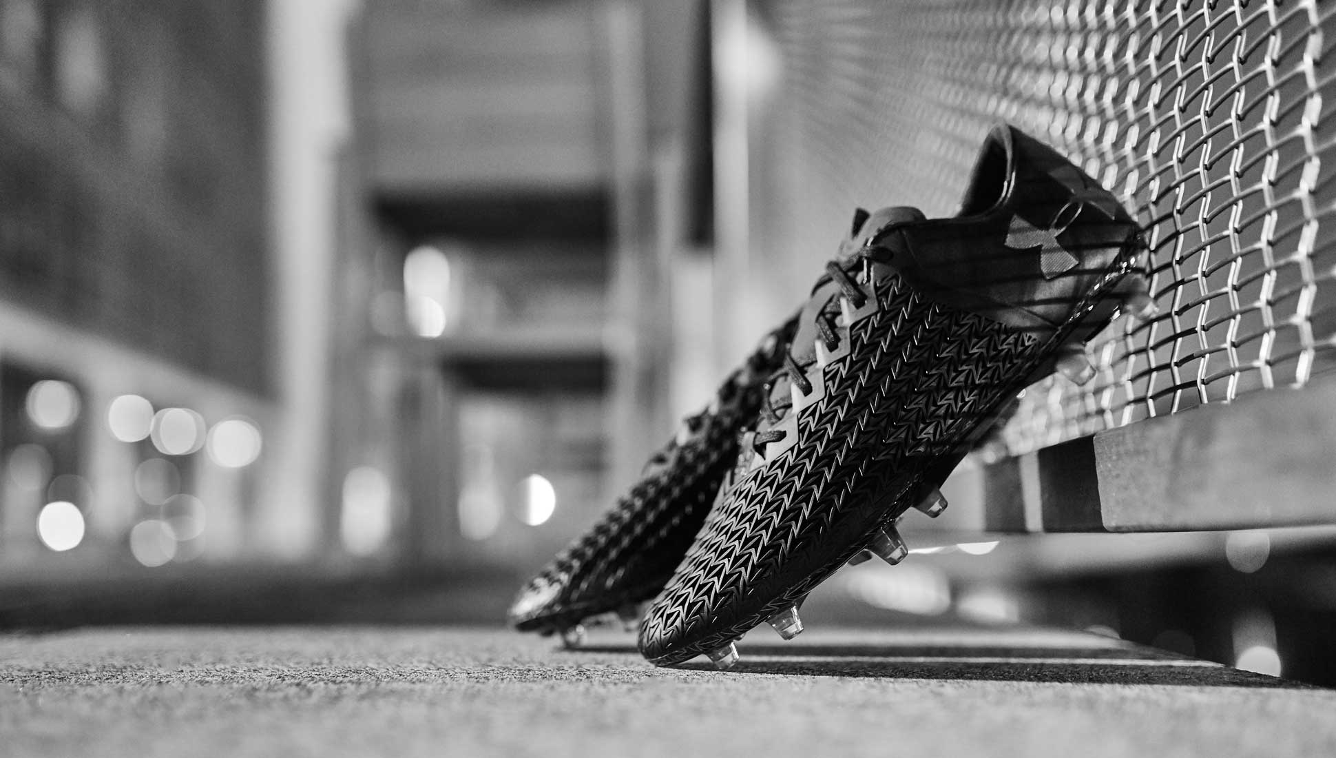chaussures-football-under-armour-clutchfit-3-3d-img1