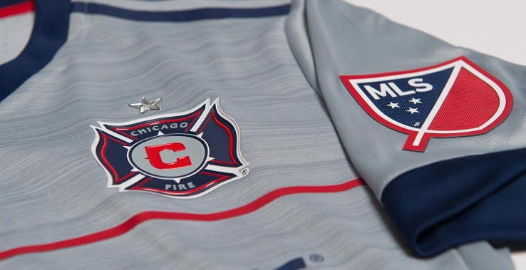 maillot-chicago-fire-exterieur-mls-2017-adidas