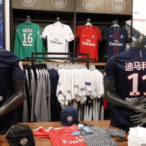 Image de l'article Des maillots du PSG floqués en mandarin pour le Nouvel An Chinois !