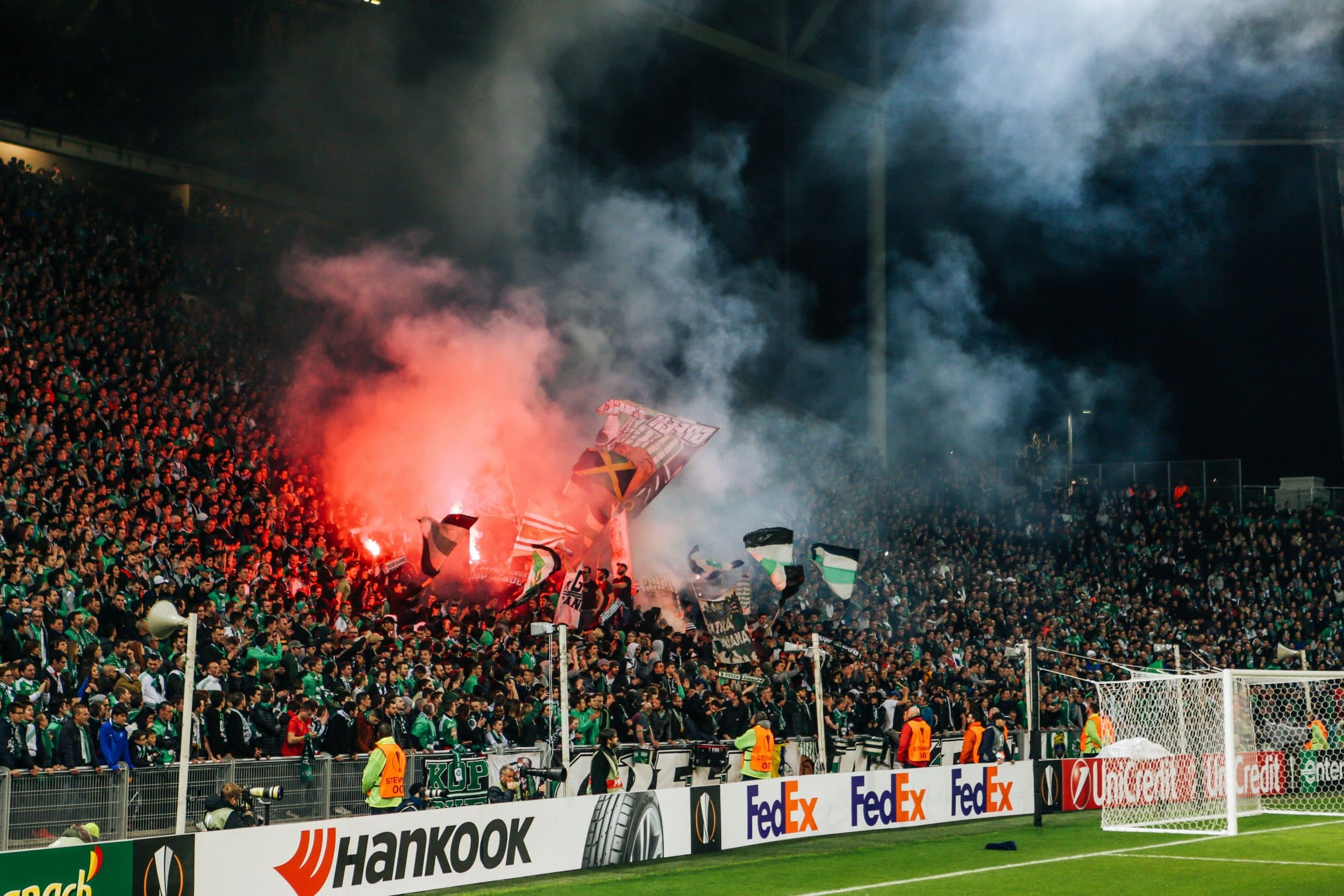 au-stade-geoffroy-guichard-asse-manchester-united-europa-league-2-min