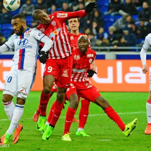 Image de l'article Alexandre Lacazette, un nouveau n°9 en Nike Hypervenom III ?