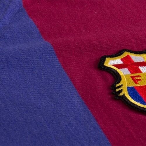 Image de l'article Copa Football dévoile une collection vintage pour le Barça
