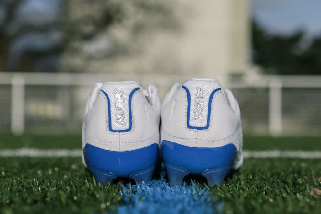 chaussure-football-concave-aura-mars-2017-11