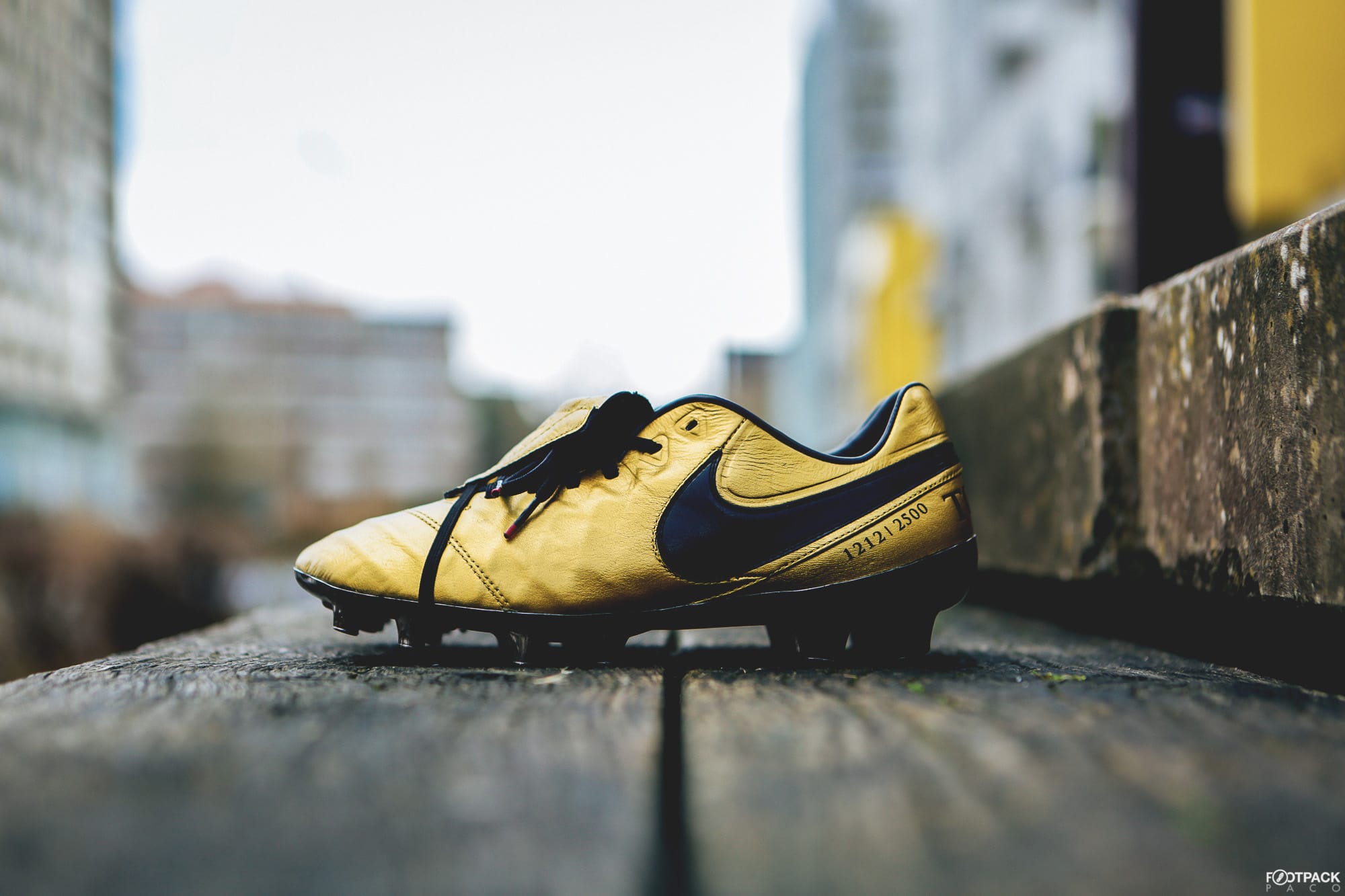 nike-tiempo-legend-6-francesco-totti-footpack-10