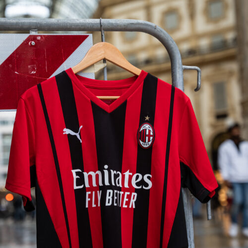Image de l'article Quelle est la signification du logo de l'AC Milan ?