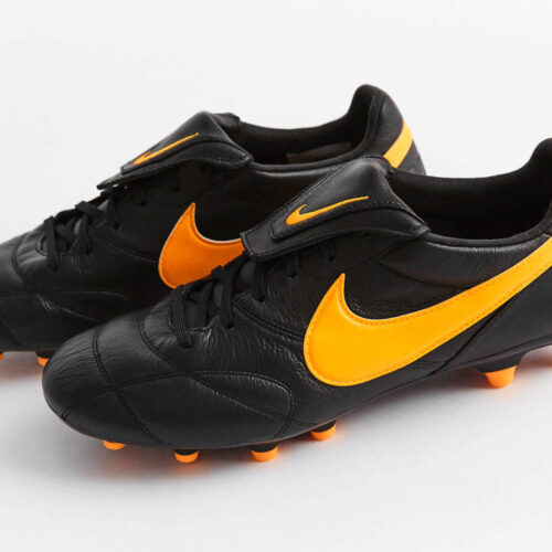 Image de l'article Un coloris Noir/Orange pour la Nike Tiempo Premier 2.0