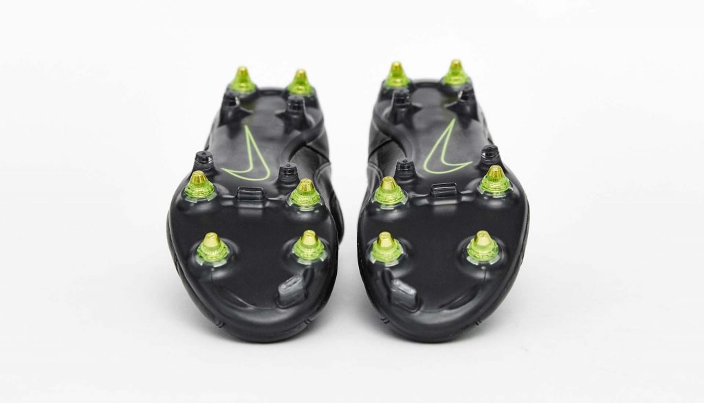 nike premier 2.0 anti clog triple black